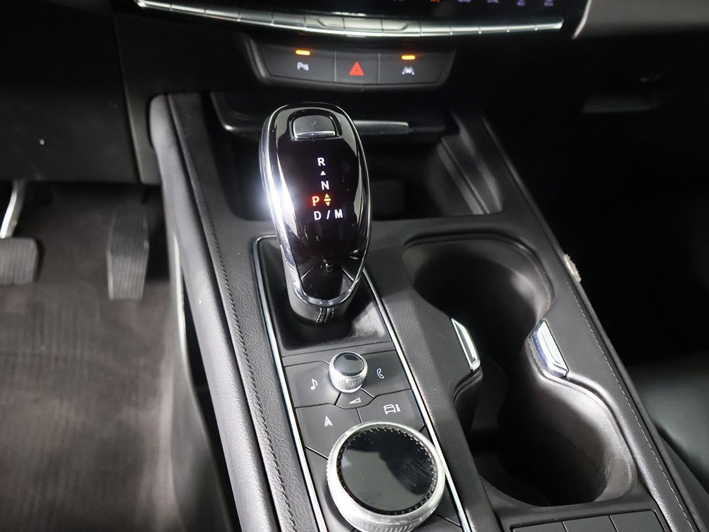 Used 2024 Cadillac XT4 Premium Luxury image 42