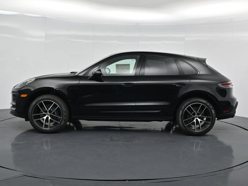 New 2026 Porsche Macan AWD/4WD image 2