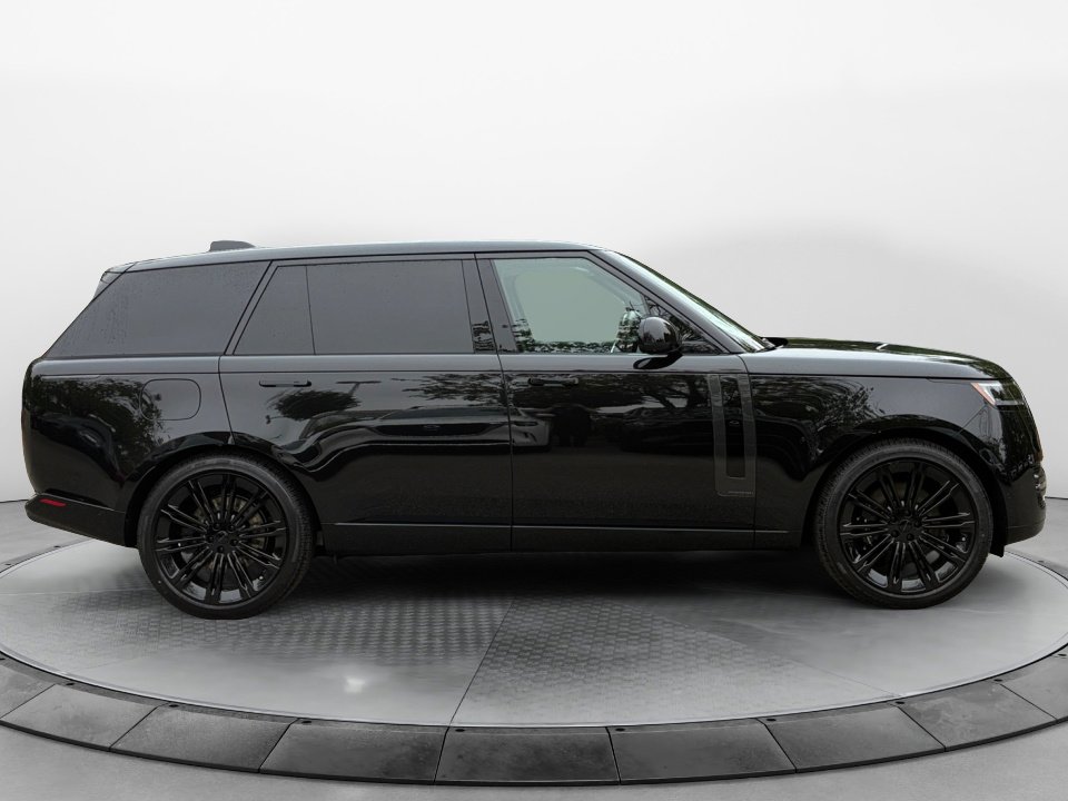New 2026 Land Rover Range Rover Long Wheelbase Autobiography AWD/4WD image 8
