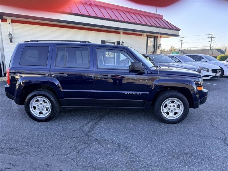 Used 2014 Jeep Patriot Sport FWD image 4