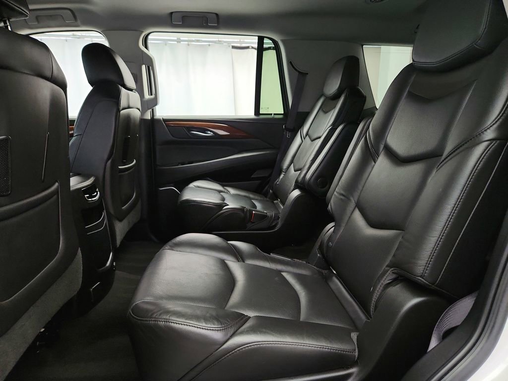 Used 2017 Cadillac Escalade 4WD image 26