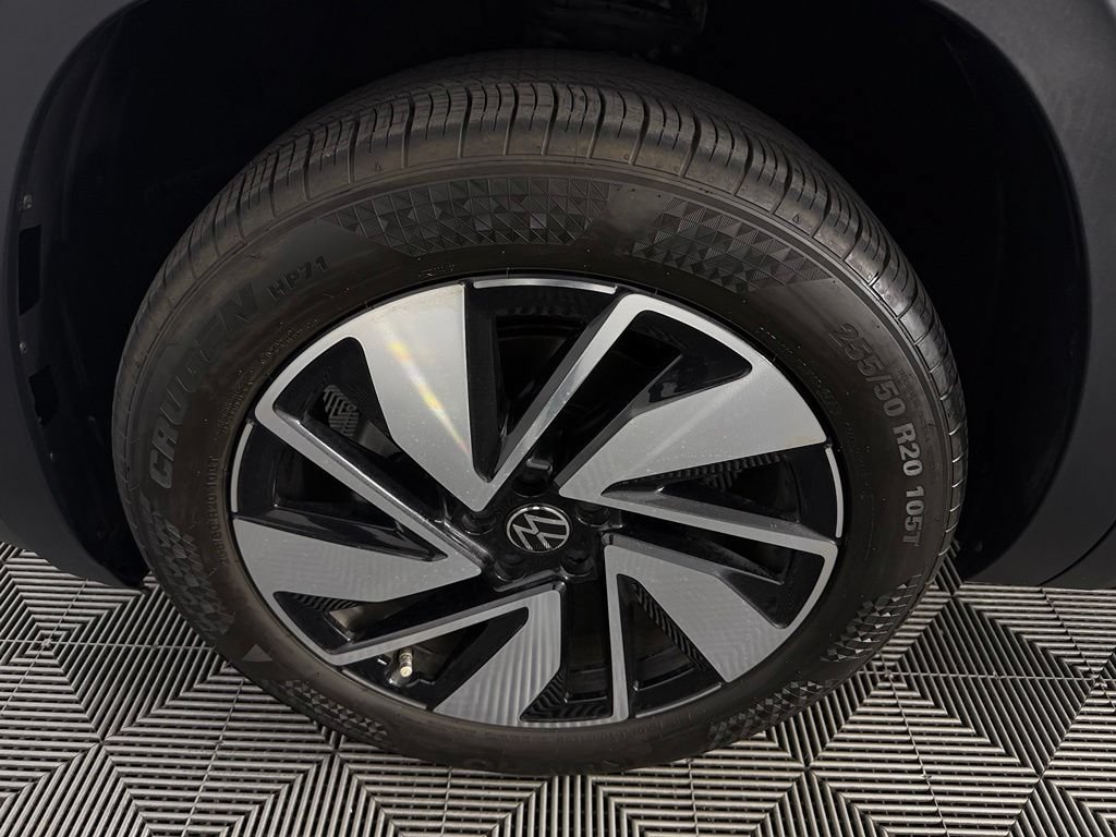 Used 2024 Volkswagen Atlas SE FWD image 12