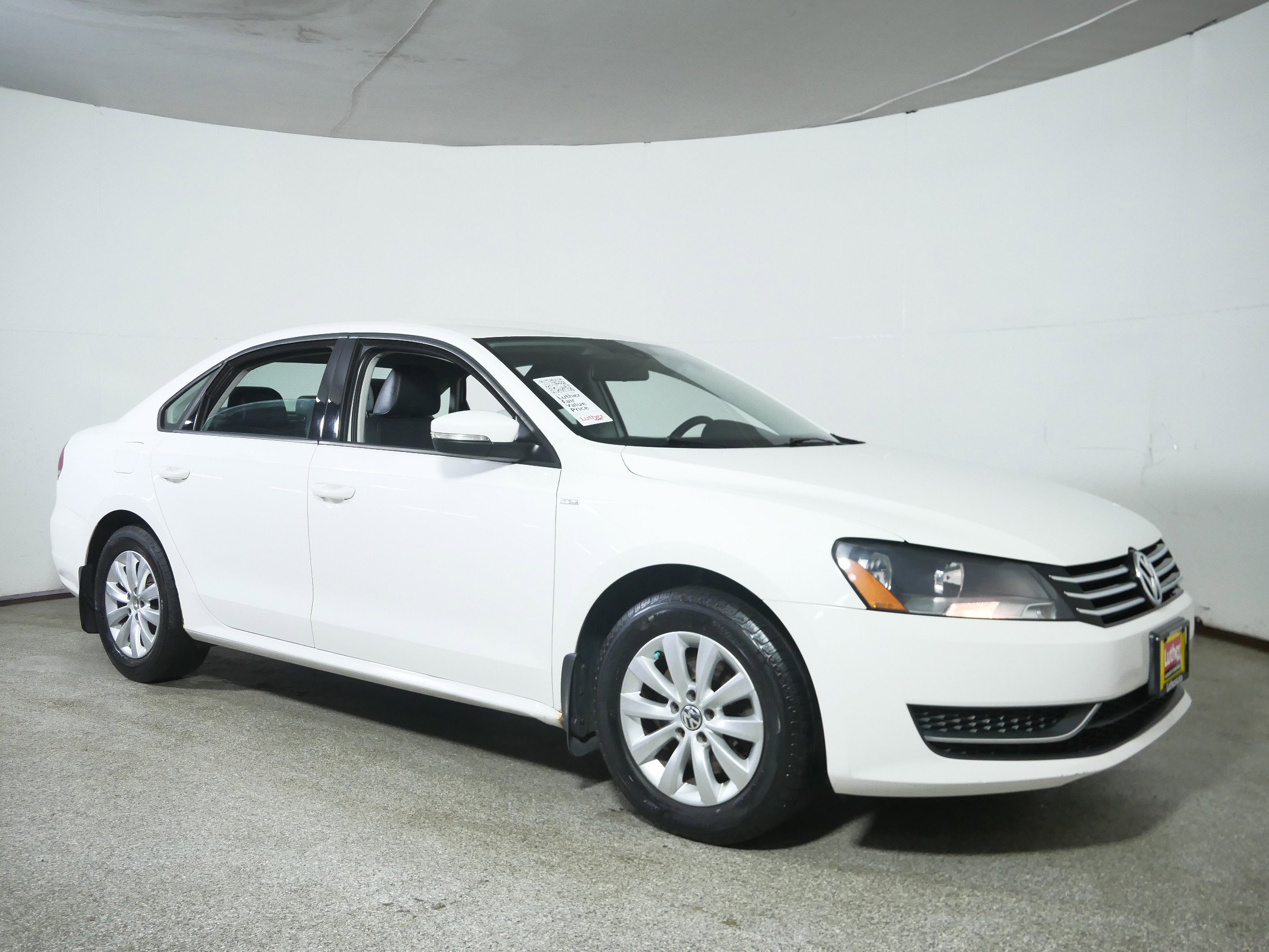 Used 2015 Volkswagen Passat 1.8T Wolfsburg Edition