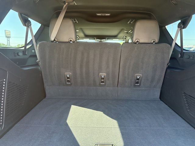 Used 2022 GMC Yukon XL SLT w/ SLT Premium Package AWD/4WD image 42