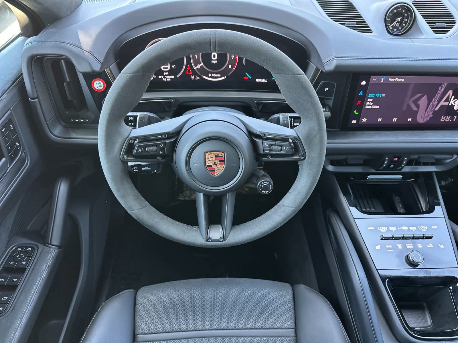 New 2026 Porsche Cayenne GTS AWD/4WD image 15
