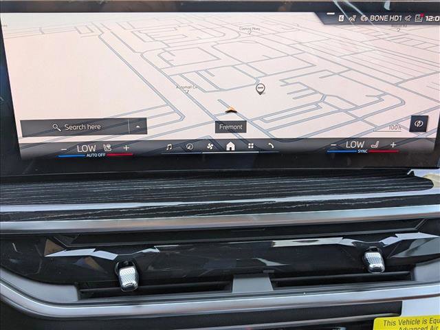 Used 2026 BMW X7 M60i image 13