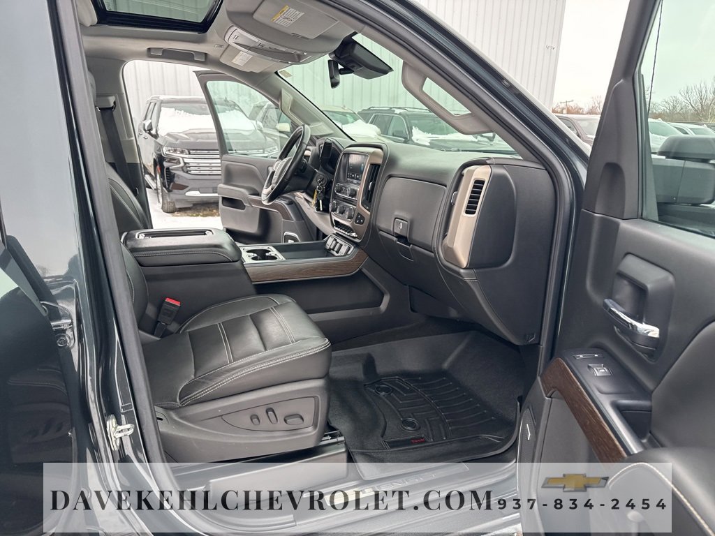 Used 2017 GMC Sierra 2500 Denali w/ Duramax Plus Package image 26