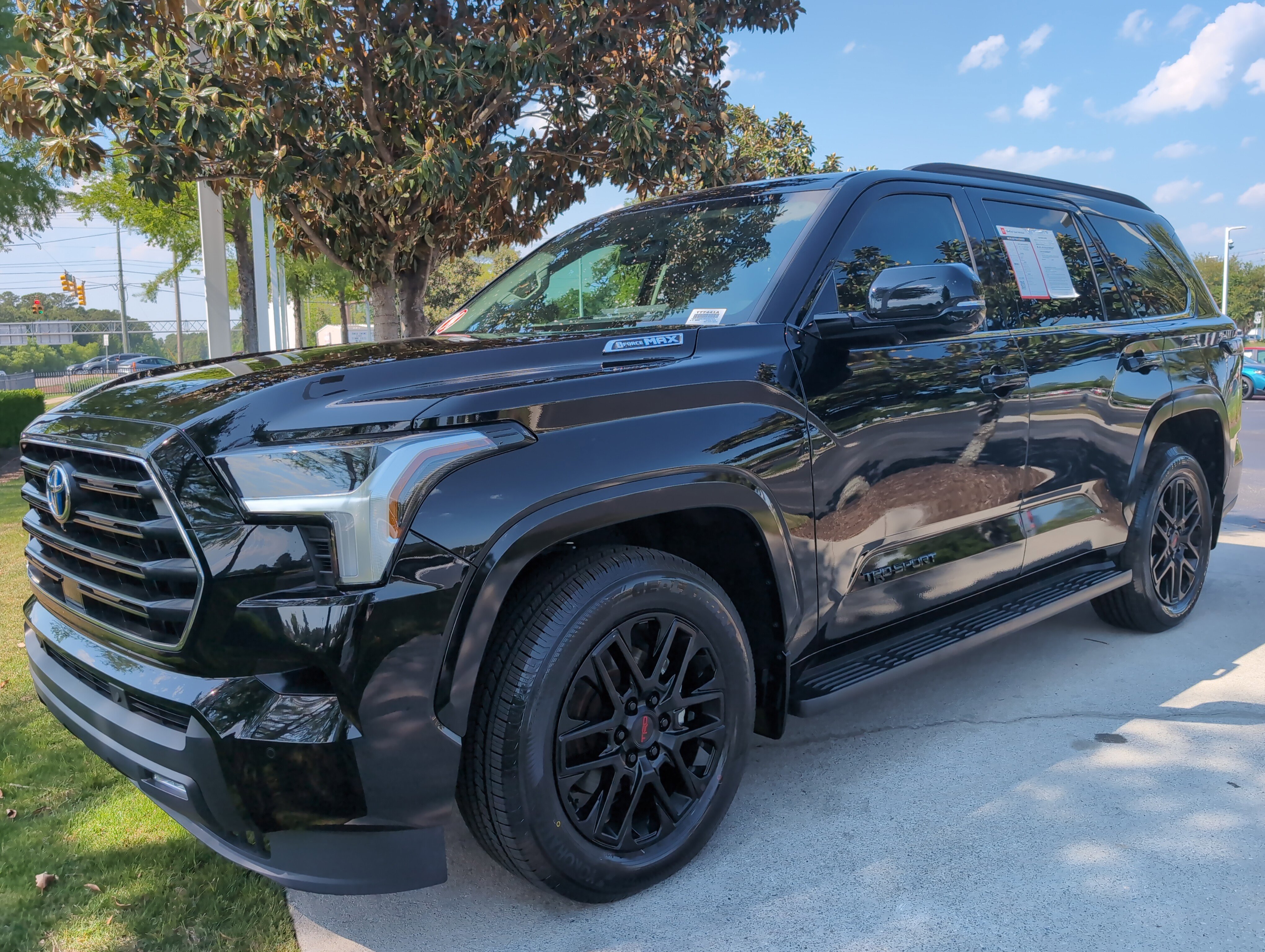 Certified 2024 Toyota Sequoia SR5 w/ SR5 Premium Package AWD/4WD image 5
