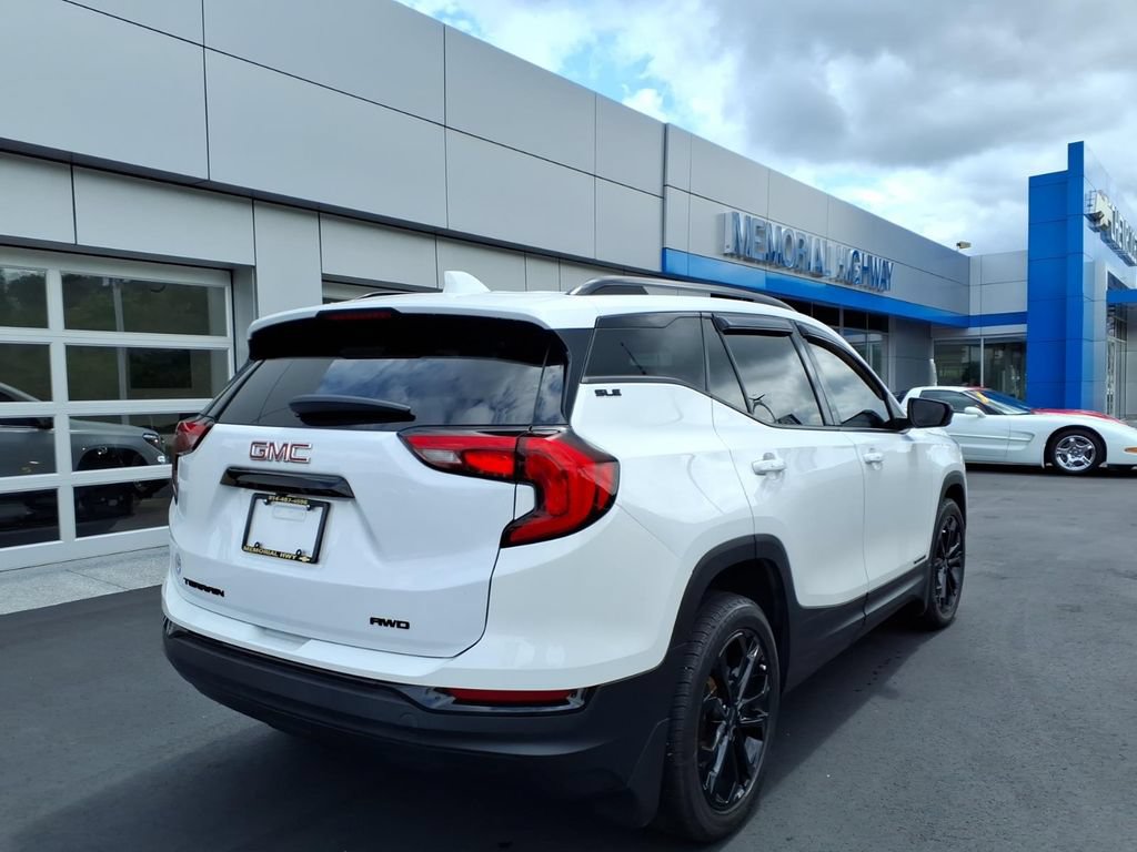 Used 2021 GMC Terrain SLE w/ Driver Convenience Package AWD/4WD image 7
