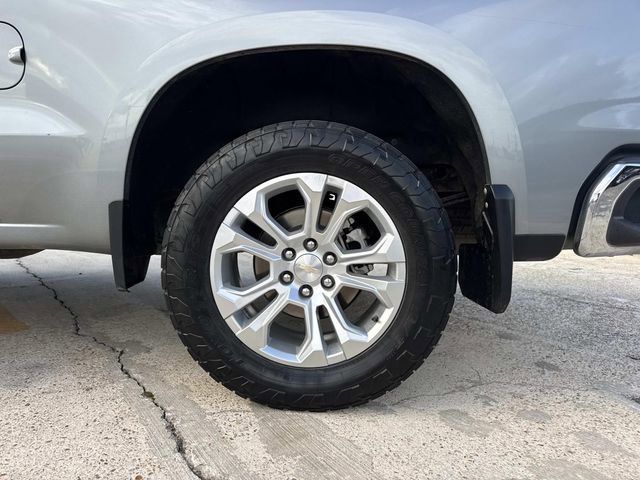 Used 2024 Chevrolet Silverado 1500 LTZ AWD/4WD image 16