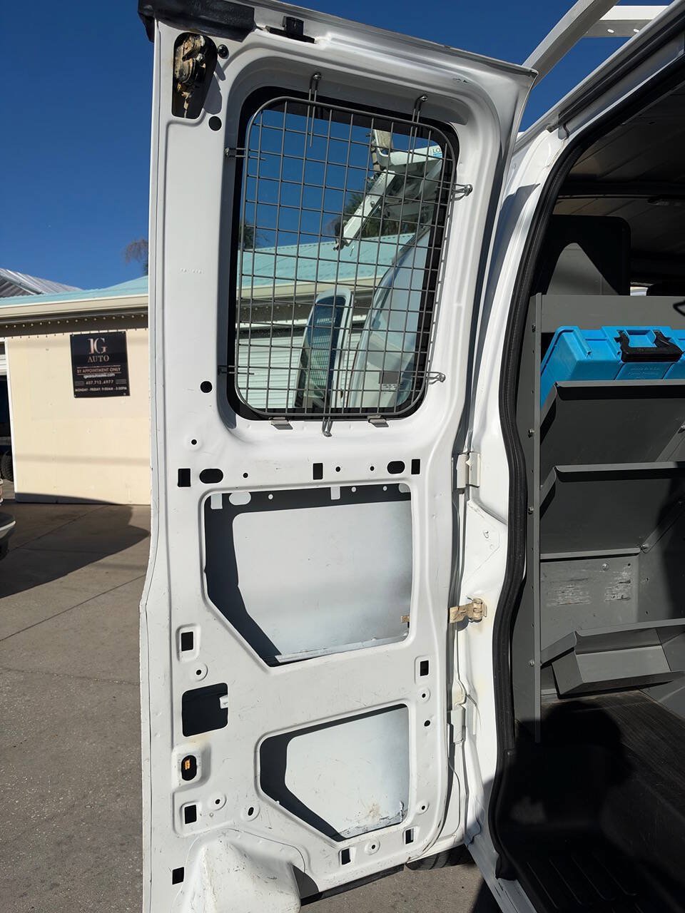 Used 2015 Chevrolet Express 2500 RWD image 53