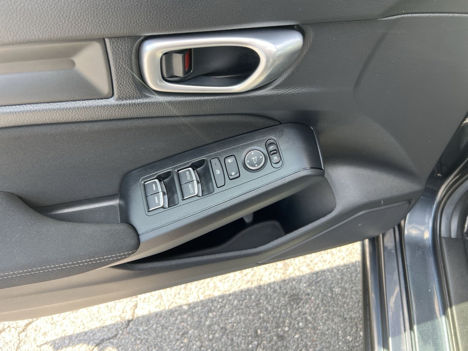 Used 2024 Honda Civic LX image 14