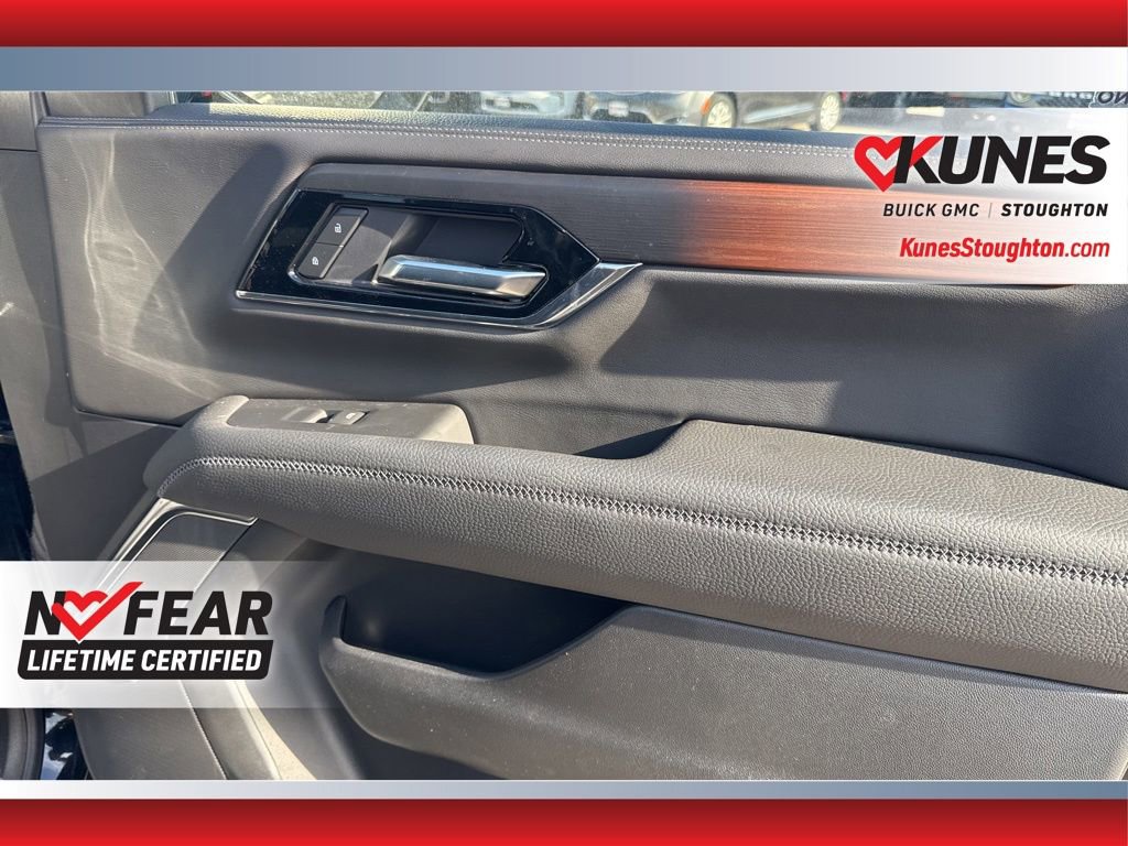 Used 2025 GMC Yukon XL Denali image 50