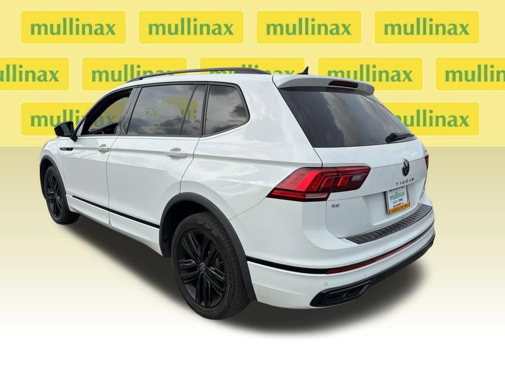 Used 2022 Volkswagen Tiguan SE R-Line image 7