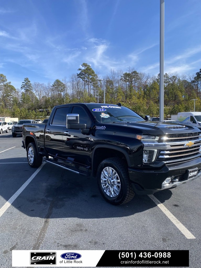 Used 2022 Chevrolet Silverado 2500 High Country image 1