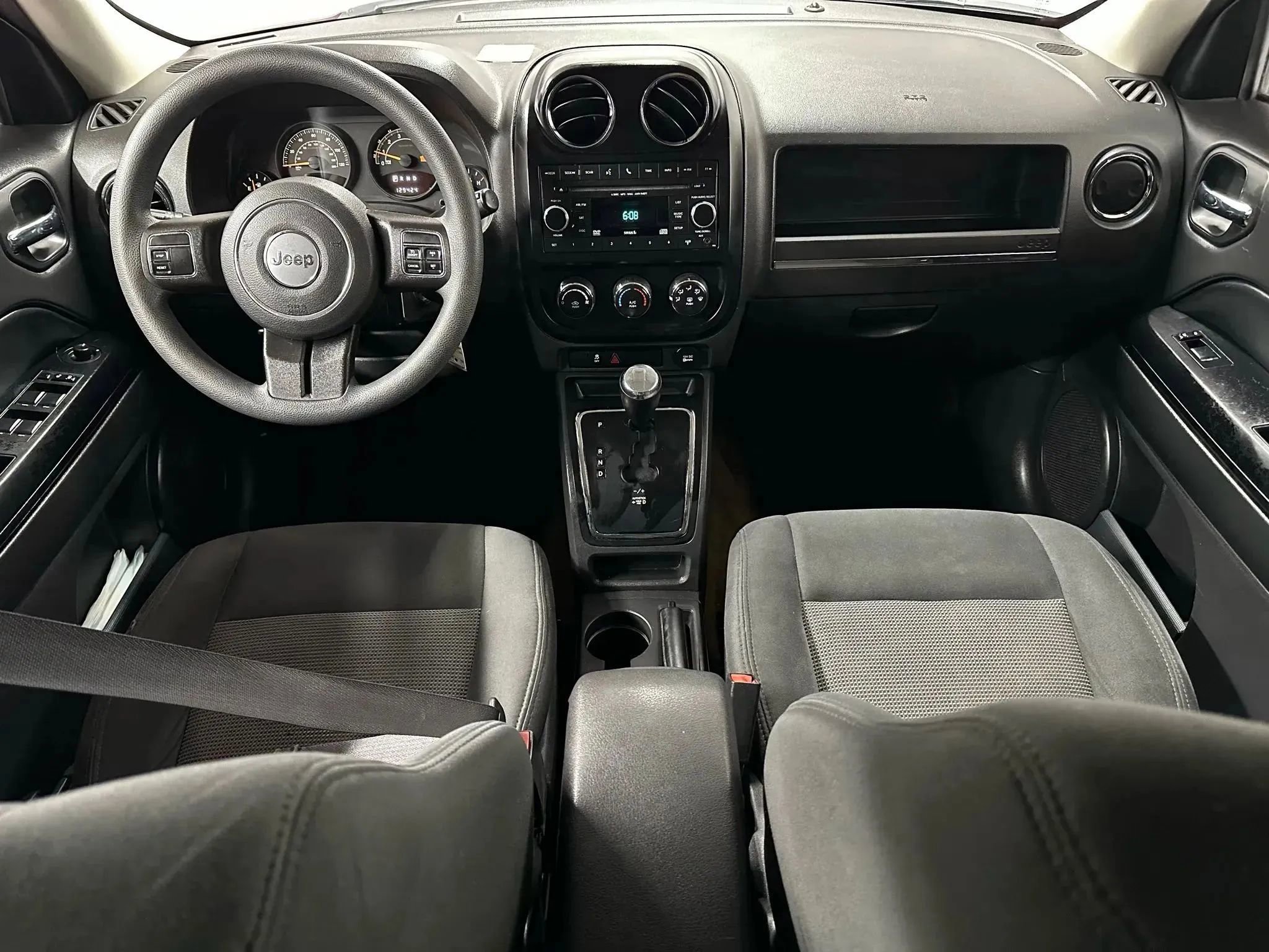 Used 2016 Jeep Patriot Sport w/ Power Value Group image 13