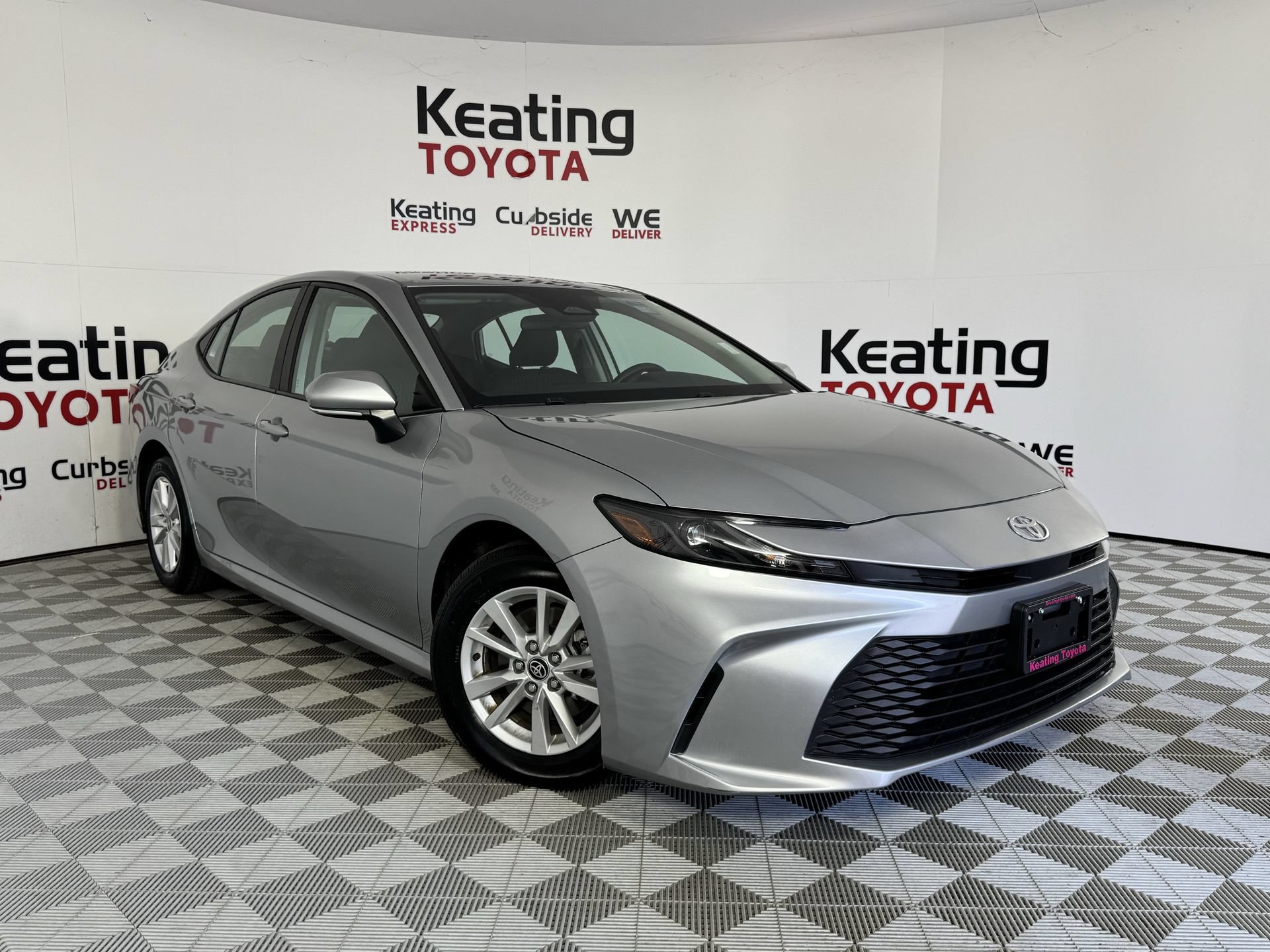 Certified 2025 Toyota Camry LE FWD image 2