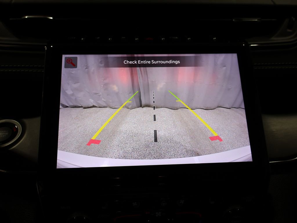 Used 2023 Jeep Grand Cherokee Overland w/ Luxury Tech Group IV image 26