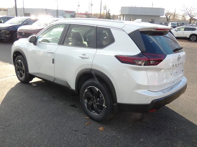 New 2026 Nissan Rogue SV w/ SV Premium Package image 5