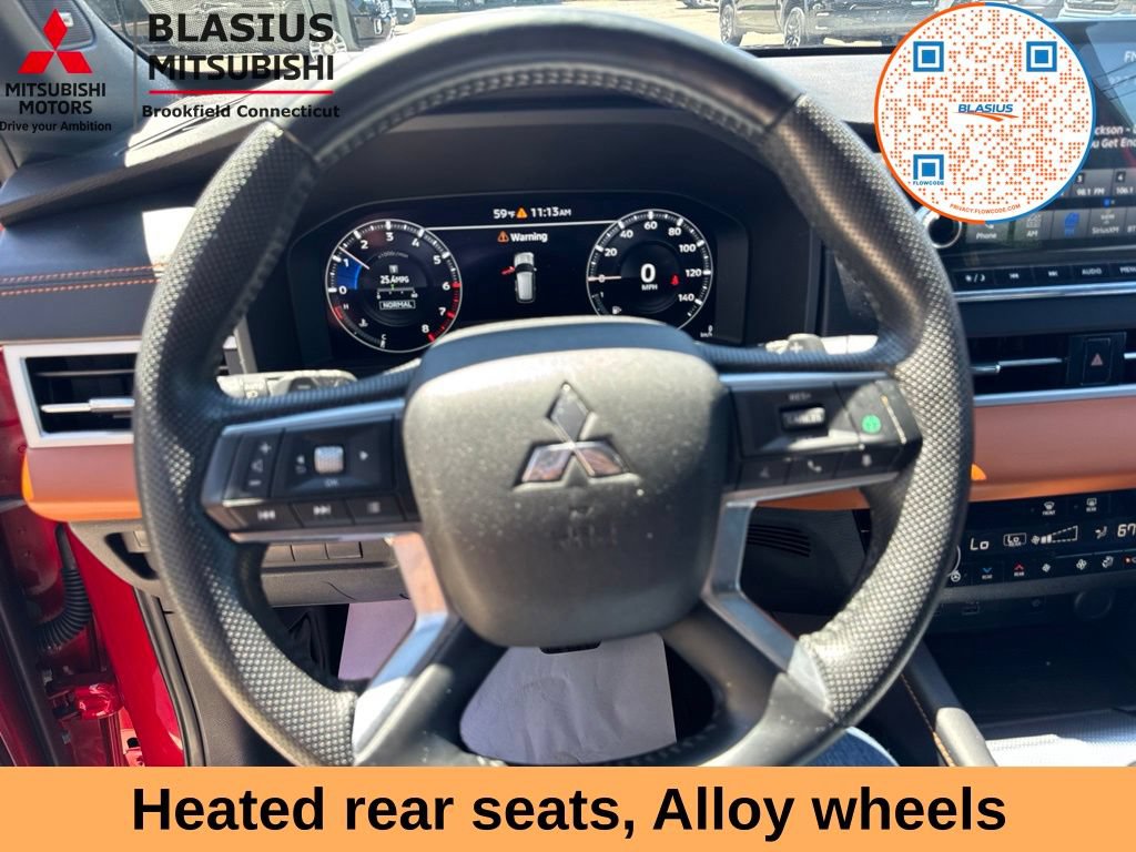 Used 2023 Mitsubishi Outlander SEL AWD/4WD image 25