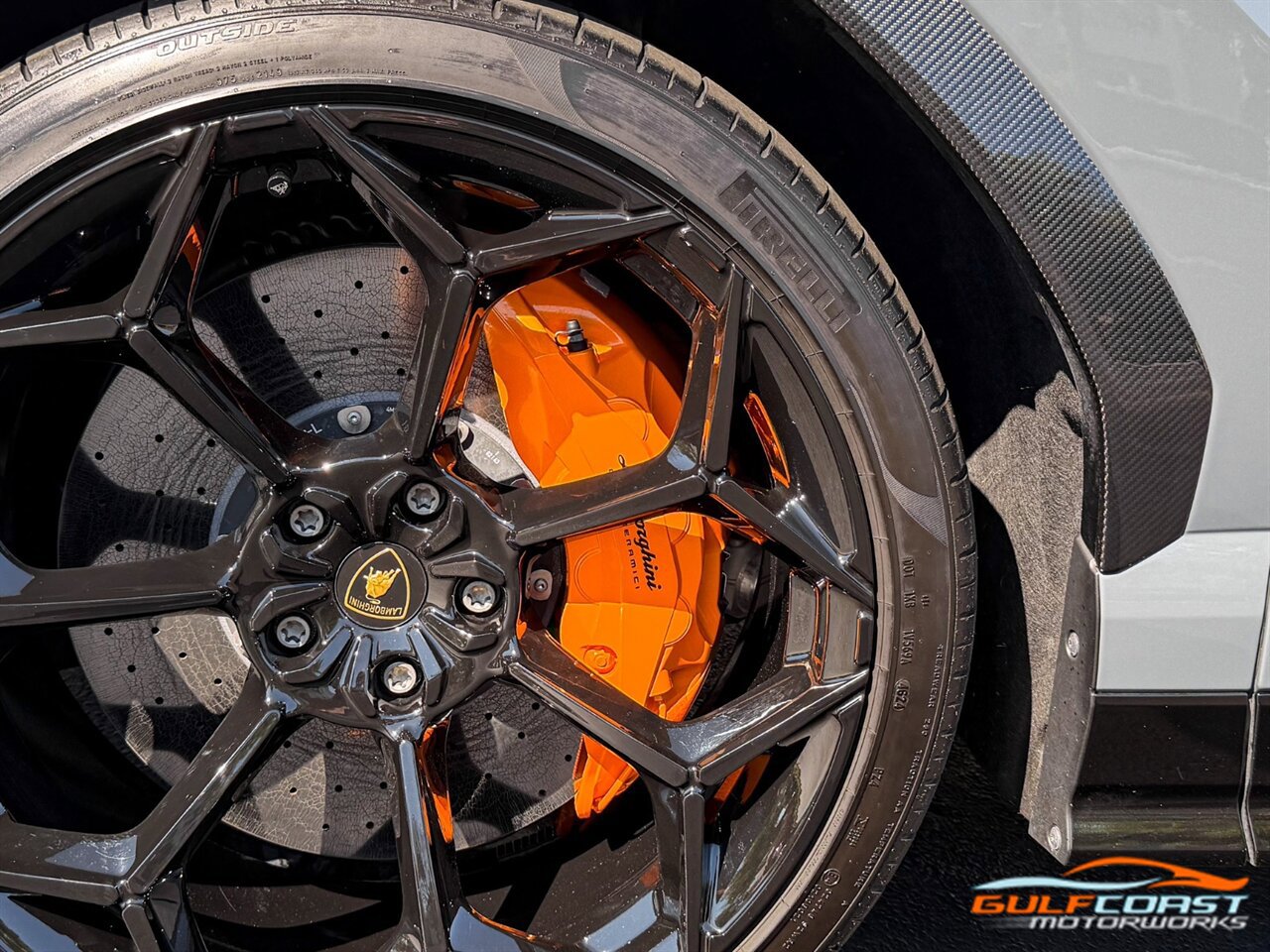Used 2024 Lamborghini Urus Performante image 48