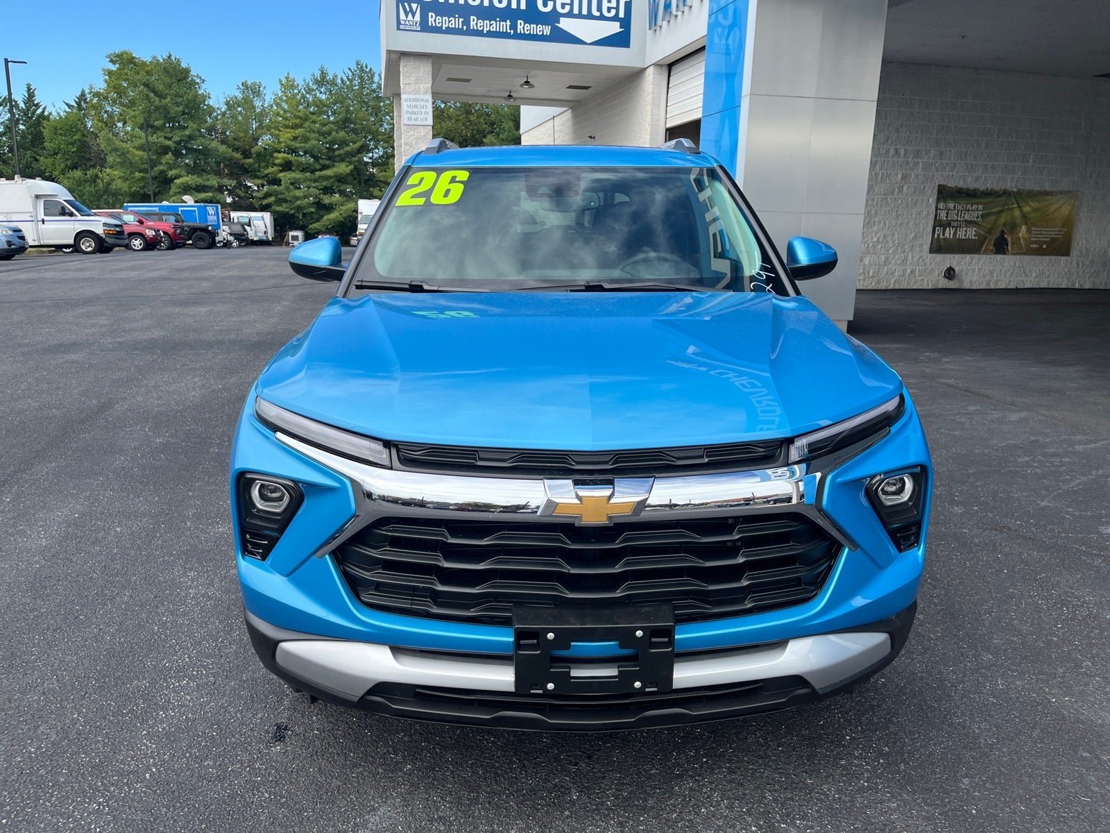 New 2026 Chevrolet TrailBlazer LT w/ Convenience Package AWD/4WD image 3