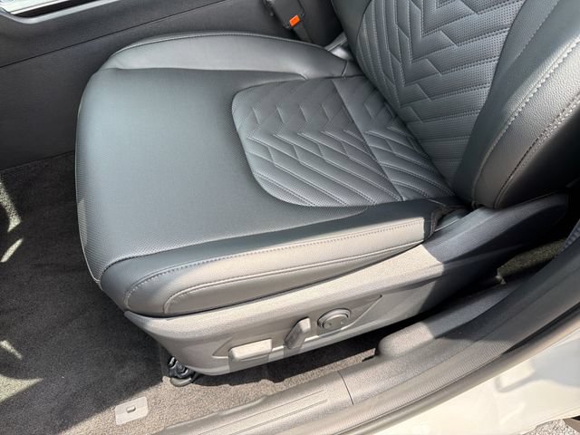 New 2026 Kia Sportage X-Line w/ X-Line Premium Package AWD/4WD image 21