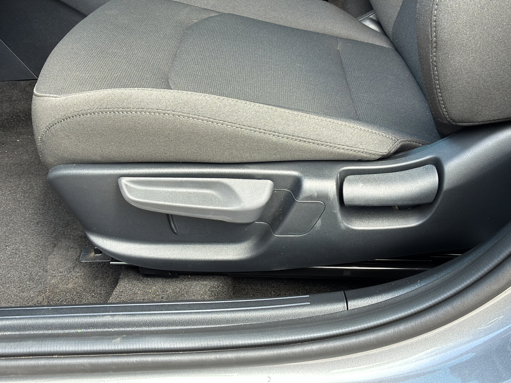 New 2026 Kia K4 FWD image 14