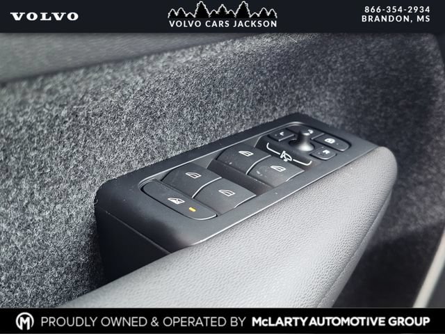 New 2026 Volvo XC40 B5 Core w/ Protection Package Premier AWD/4WD image 13