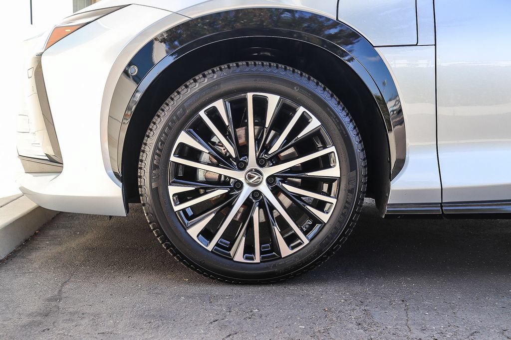Used 2023 Lexus RZ 450e Premium w/ Cold Area Package AWD/4WD image 10