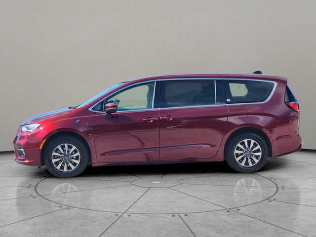 Used 2023 Chrysler Pacifica Touring-L FWD image 9