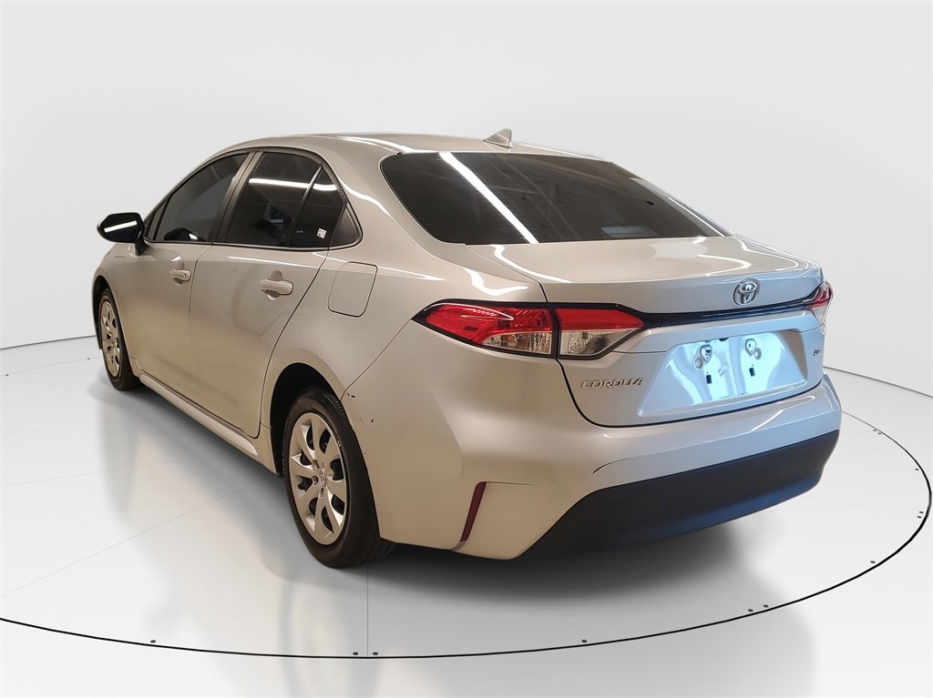 Used 2023 Toyota Corolla LE image 5