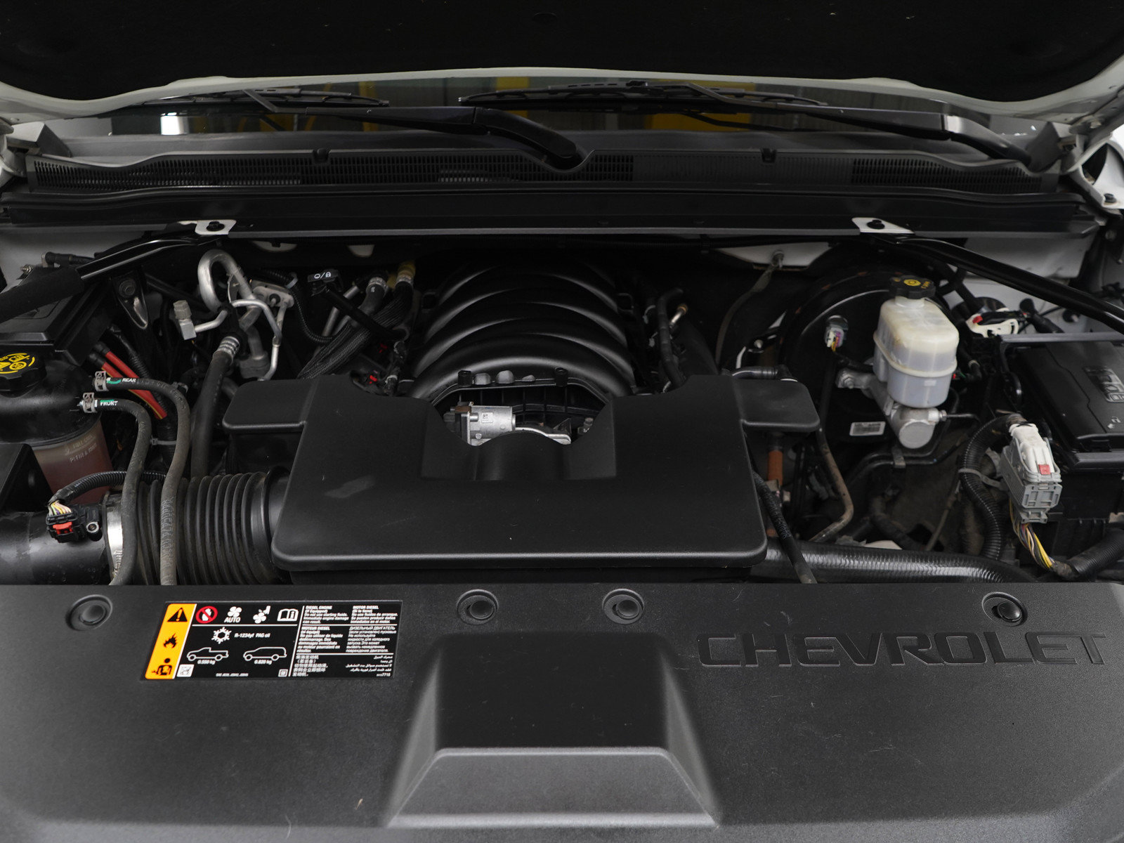 Used 2020 Chevrolet Suburban LT AWD/4WD image 38