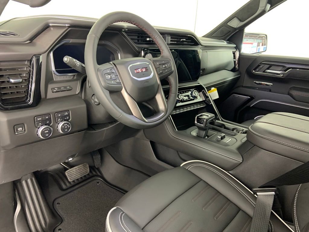 Used 2025 GMC Sierra 1500 AT4X image 25