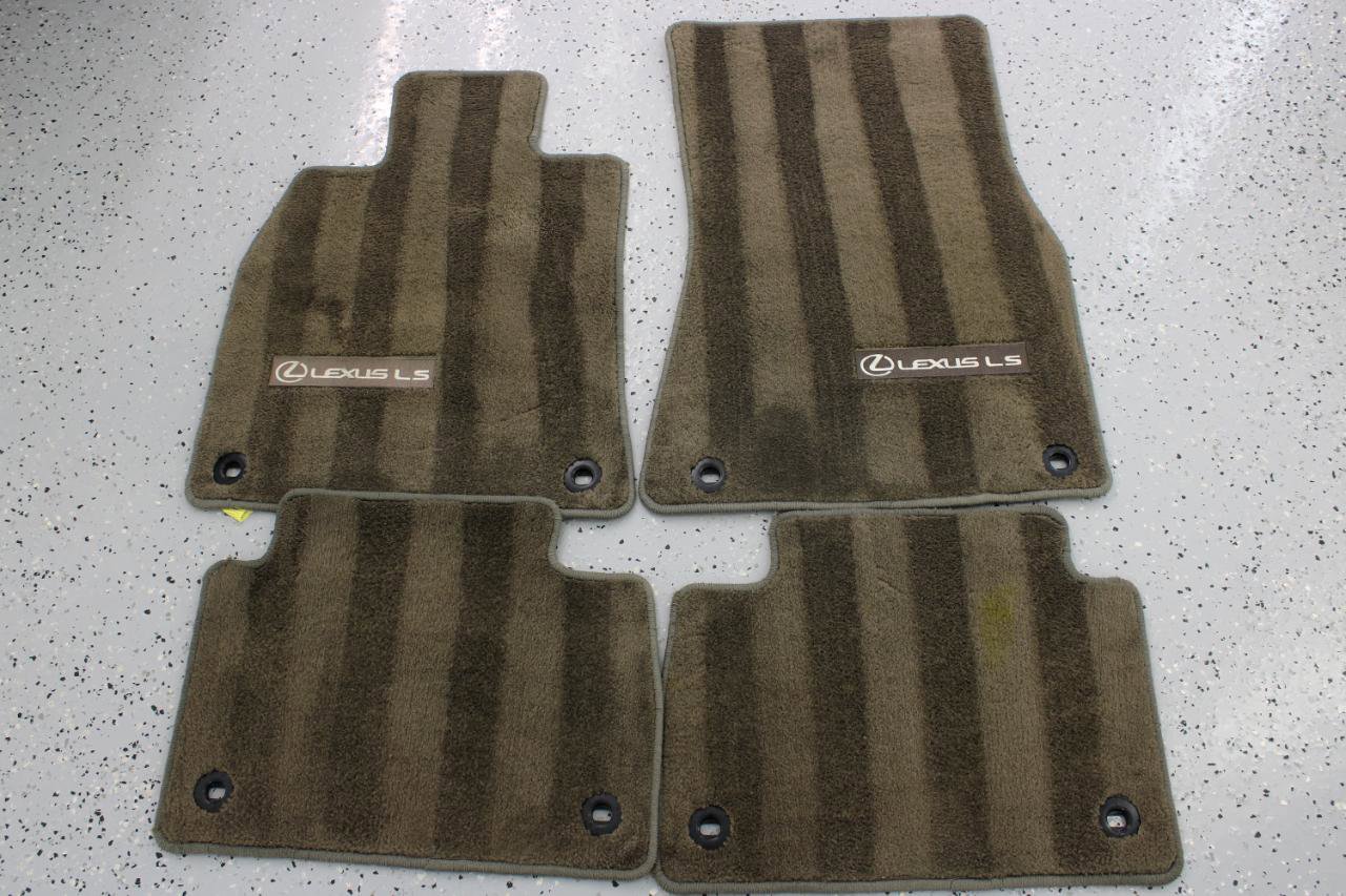 Used 2016 Lexus LS 460 w/ Comfort Package image 88