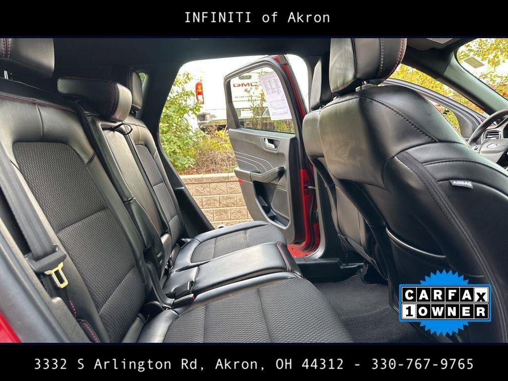 Used 2025 Ford Escape ST-Line image 26