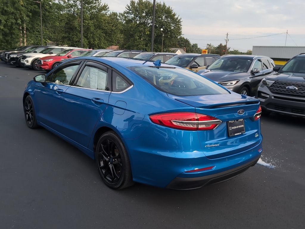 Used 2019 Ford Fusion SE w/ Equipment Group 151A FWD image 10