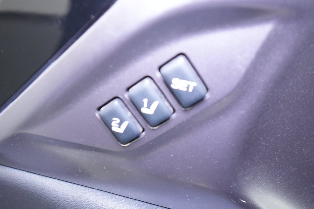Used 2024 Subaru Outback Limited AWD/4WD image 17