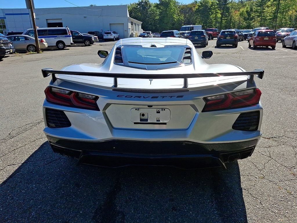 Used 2026 Chevrolet Corvette Stingray Coupe w/ Battery Protection Package RWD image 6