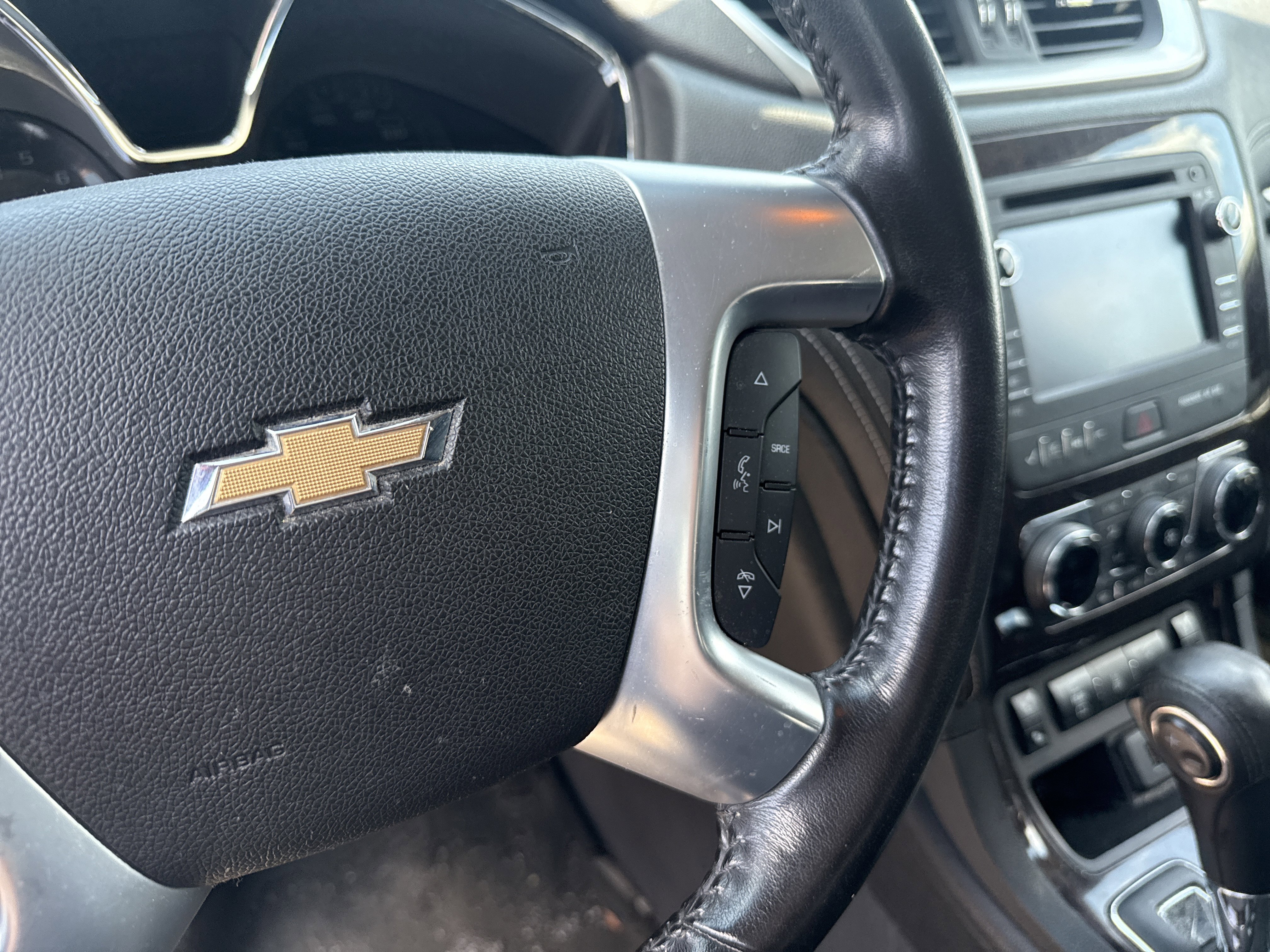 Used 2015 Chevrolet Traverse LT AWD/4WD image 18