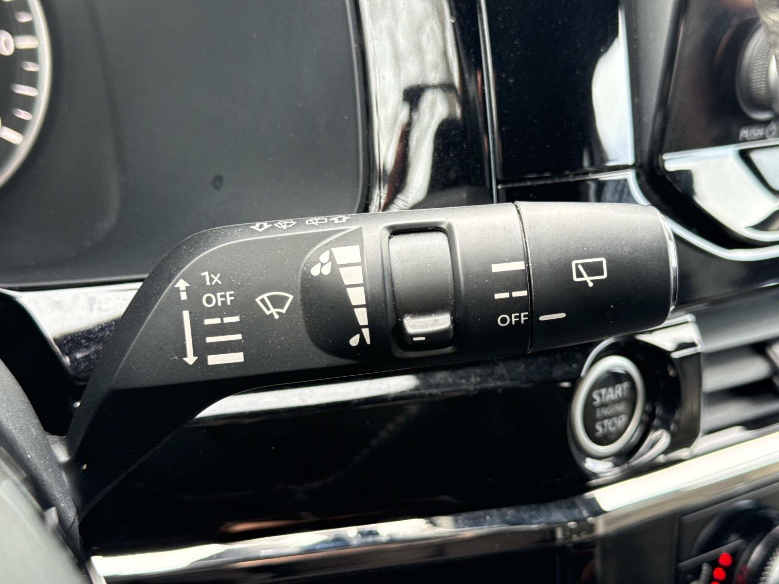 Used 2023 Nissan Pathfinder Rock Creek image 16