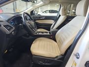 Used 2022 Ford Edge SEL w/ Convenience Package image 2