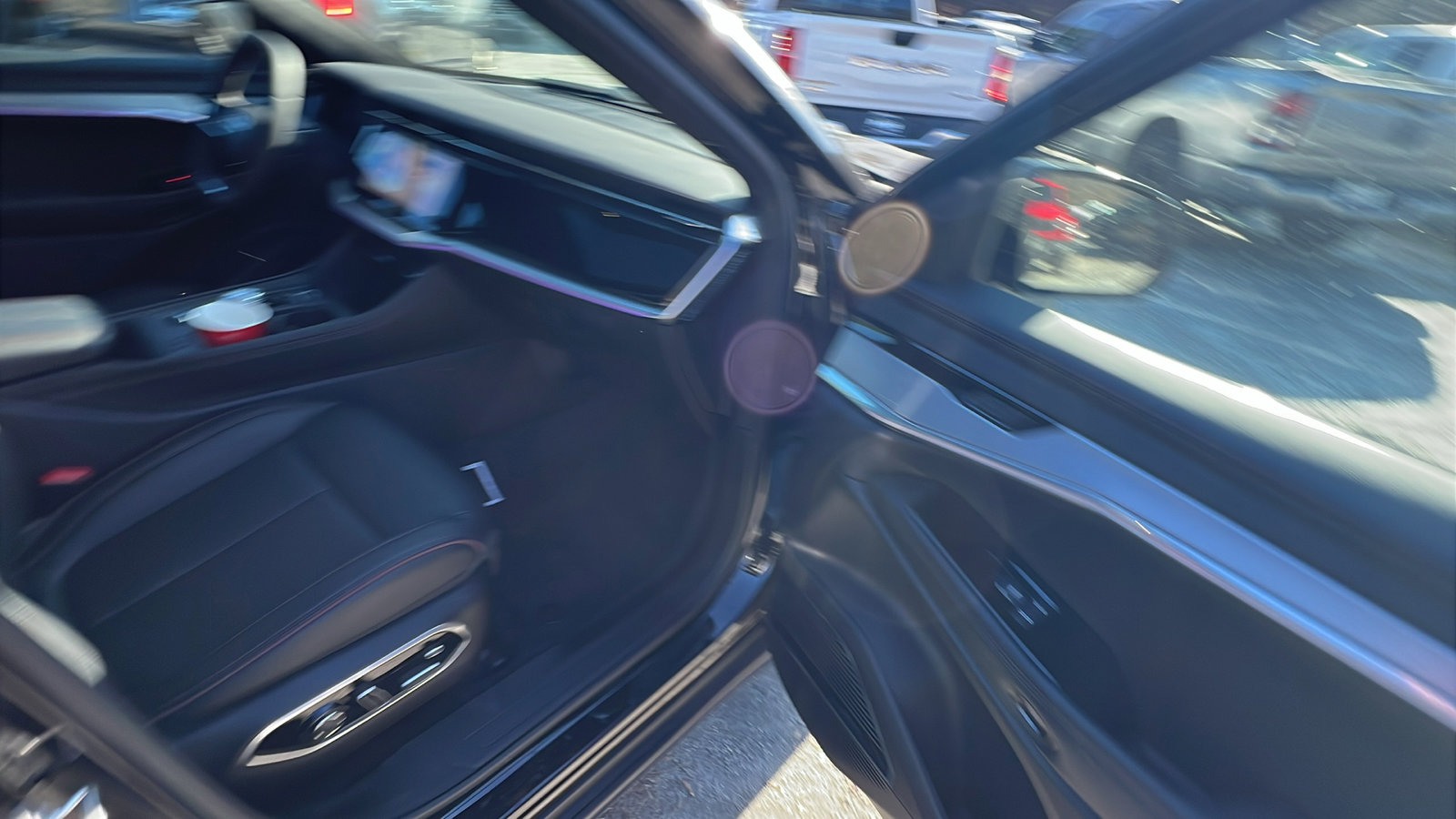 Used 2024 Jeep Wagoneer Launch Edition image 21