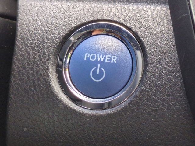 Used 2024 Toyota Camry XSE w/ Navigation Package FWD image 34