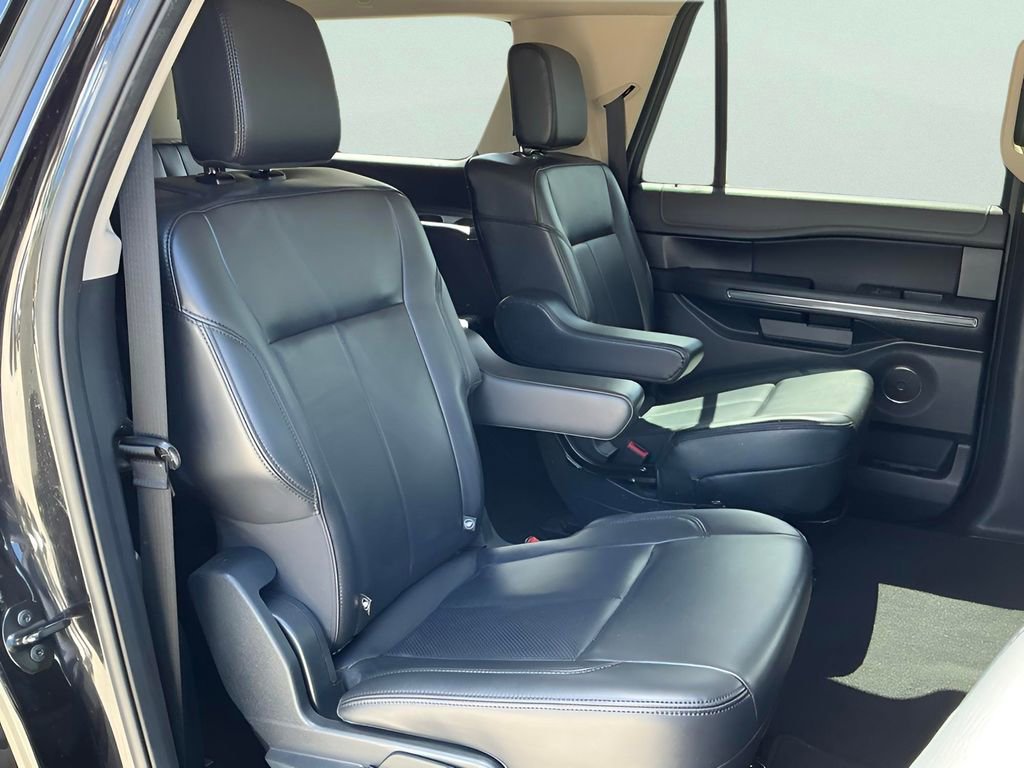 Certified 2024 Ford Expedition Max XLT image 20