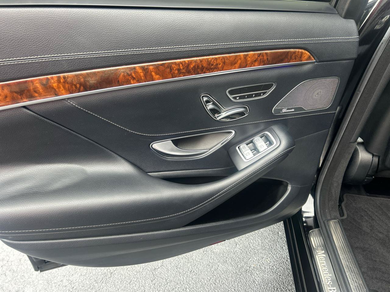 Used 2014 Mercedes-Benz S 550 Sedan image 12
