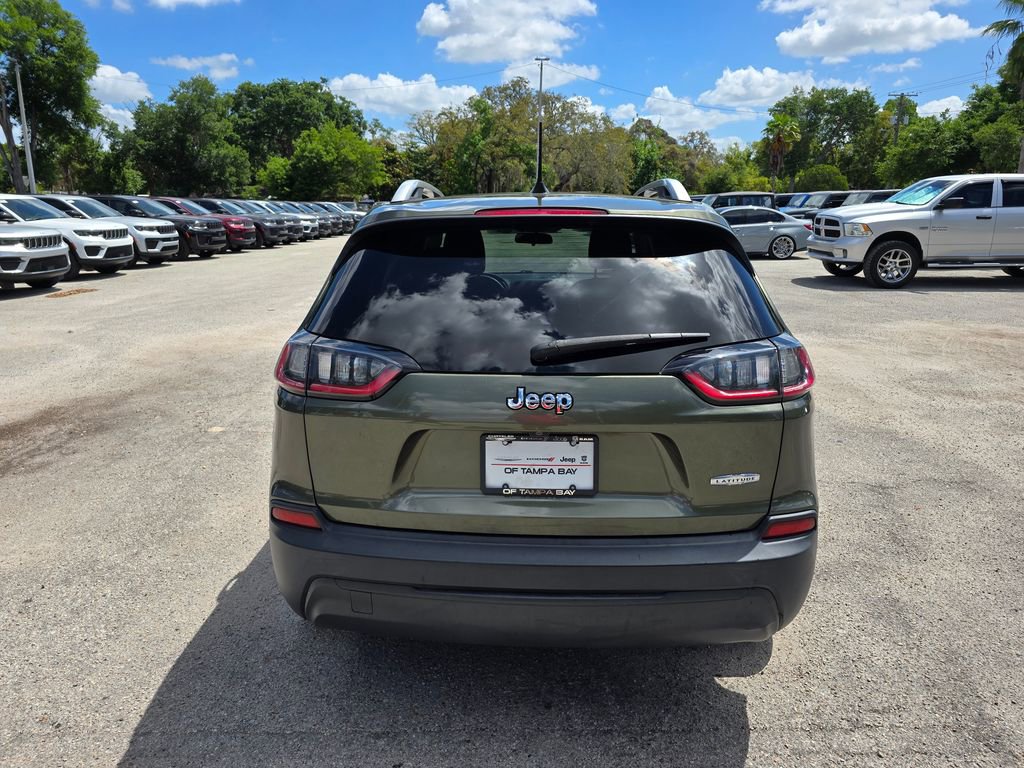 Certified 2019 Jeep Cherokee Latitude w/ Popular Appearance Group image 5