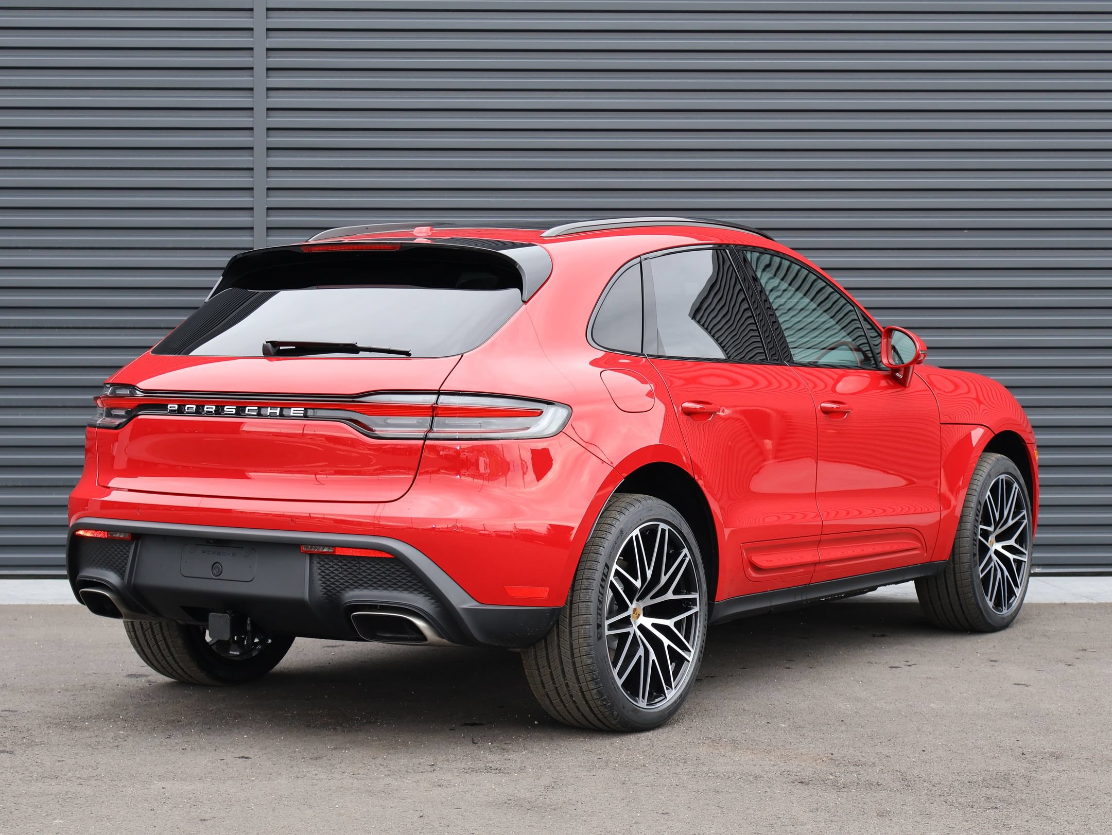 New 2026 Porsche Macan AWD/4WD image 9