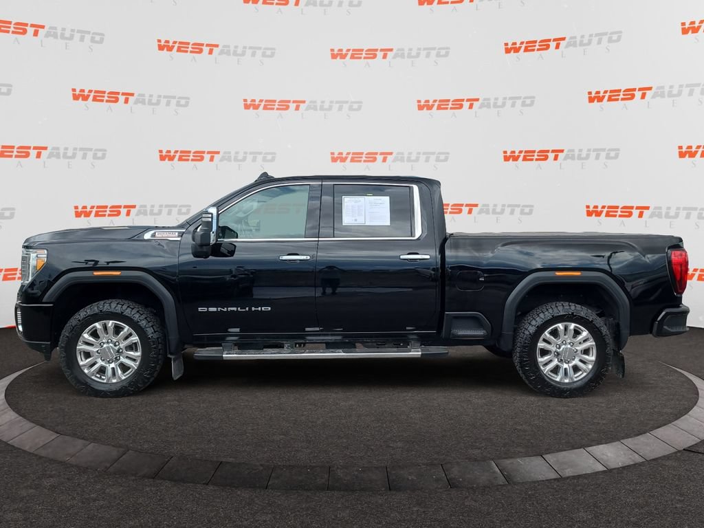 Used 2022 GMC Sierra 3500 Denali AWD/4WD image 2
