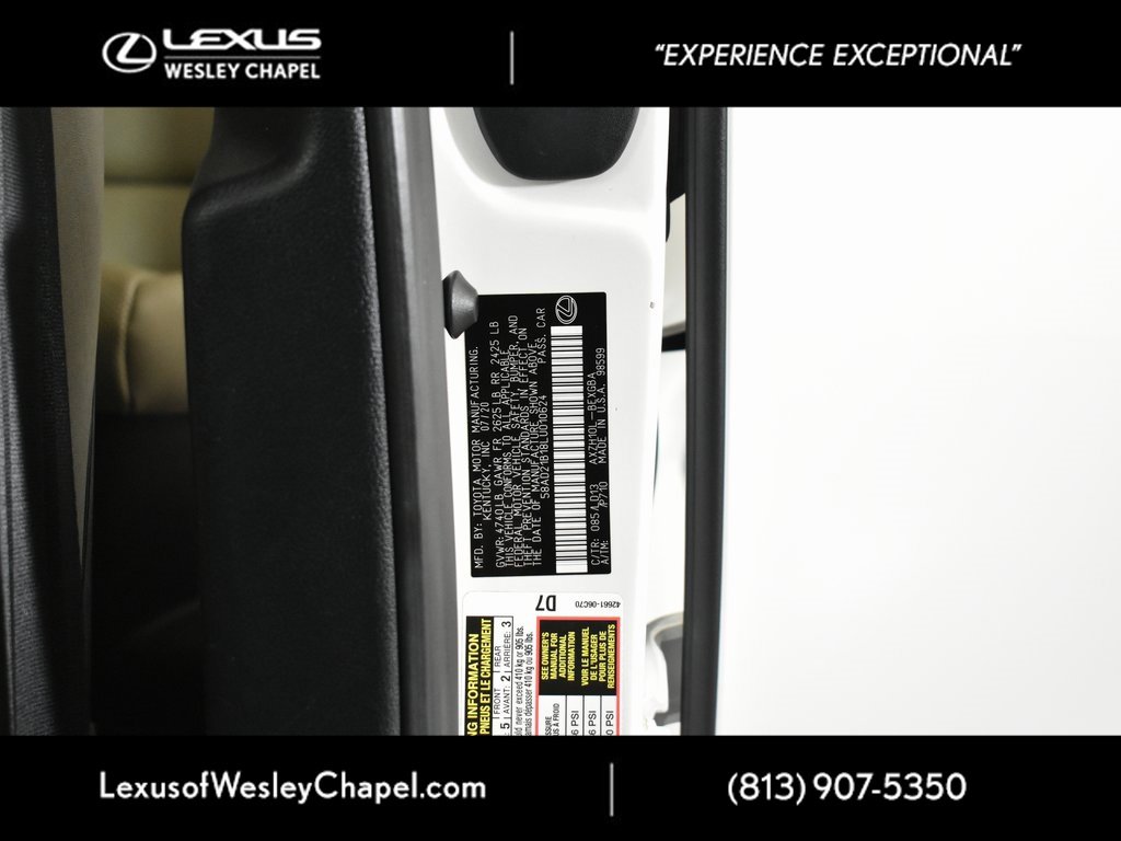 Used 2020 Lexus ES 300h w/ Premium Package image 44